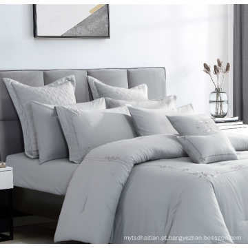 Consolador de cama de uso doméstico bordado conjuntos de cama de luxo